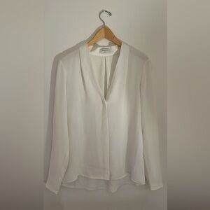 Aritzia Babaton Cream Long Sleeve Blouse